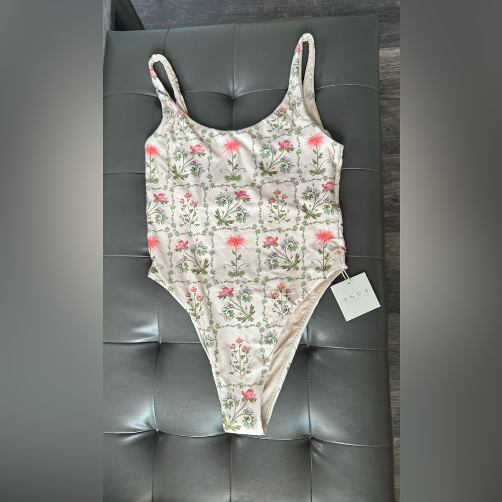 Agua Swimsuit